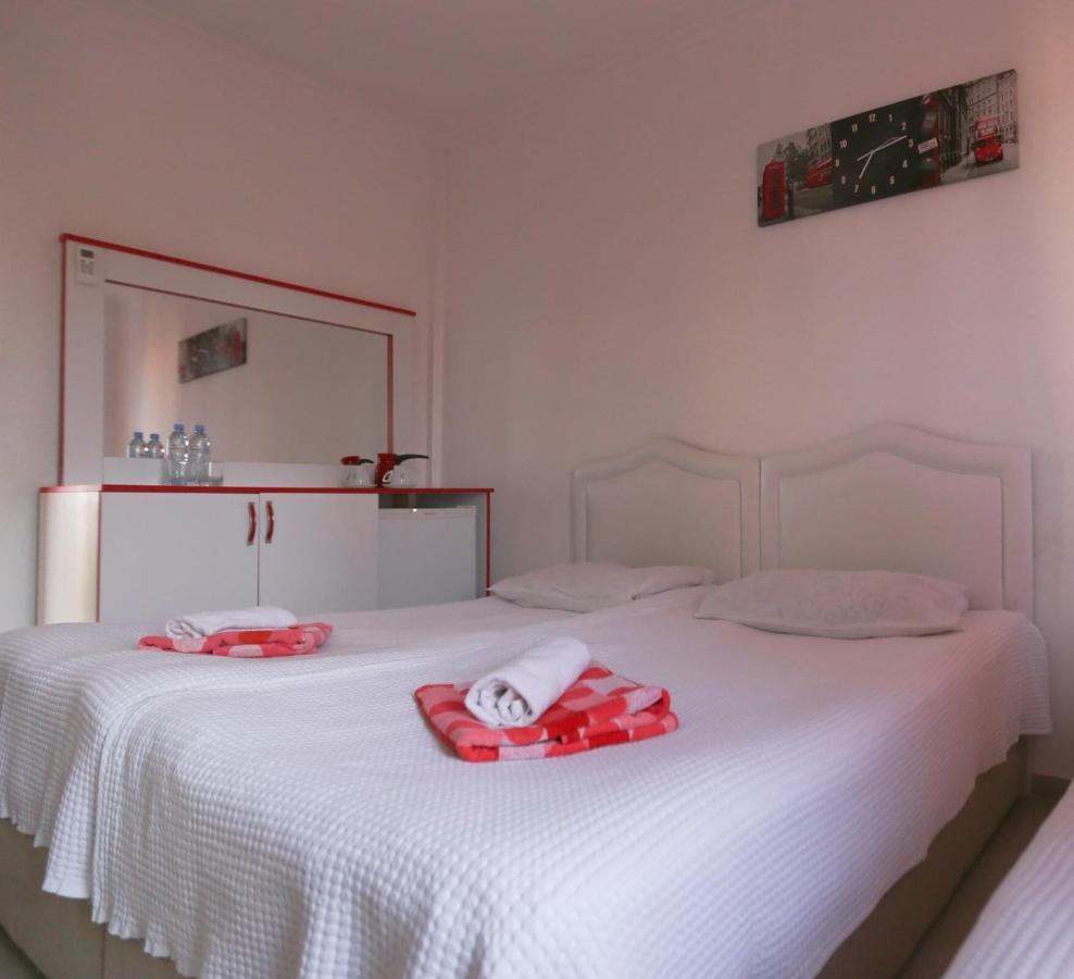 Theodora Hotel Ureki Kültér fotó